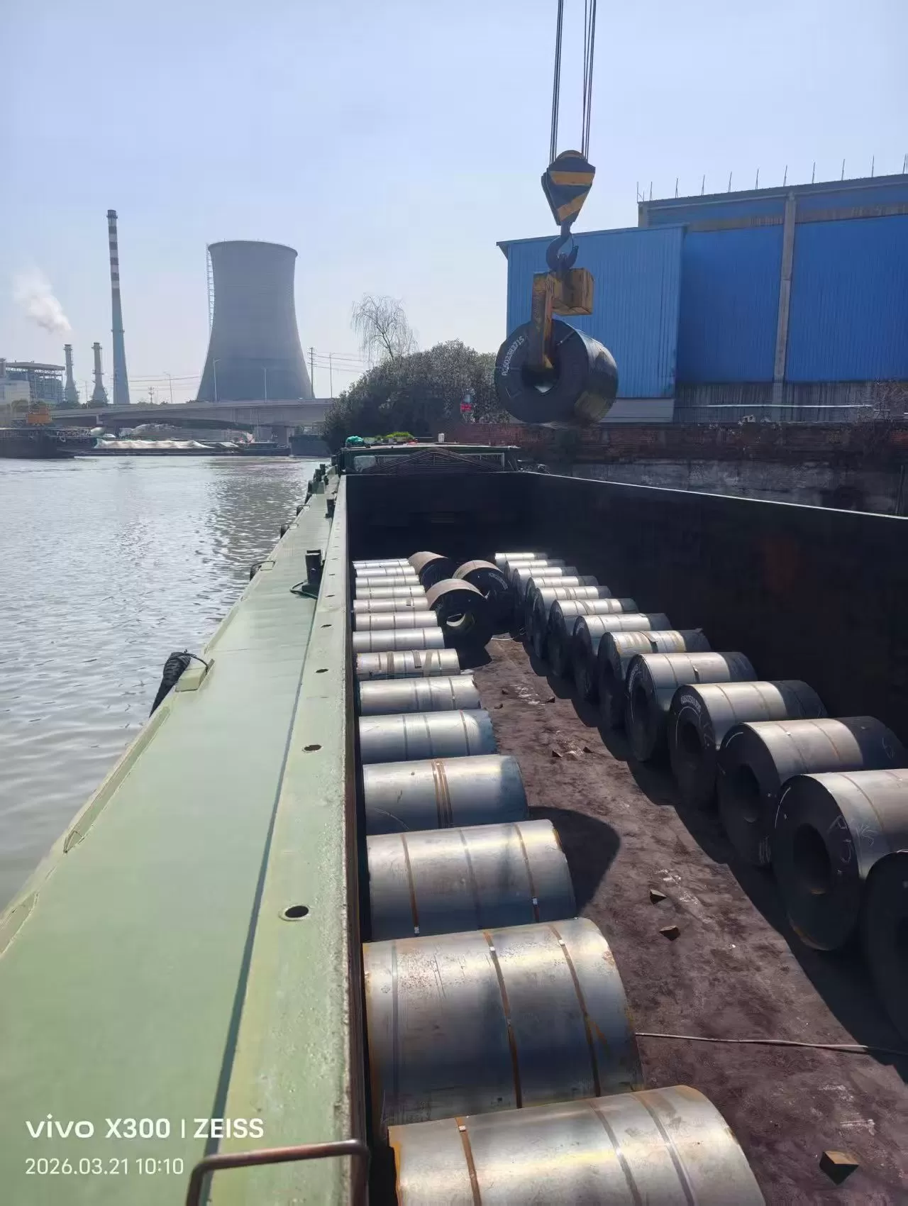 内河1580吨散货船